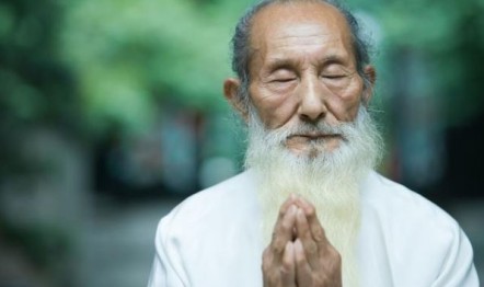 Bí quyết để sống thọ đơn giản hơn nhiều người vẫn nghĩ.