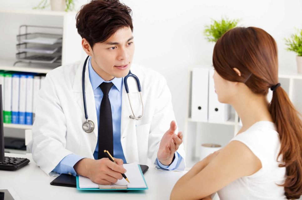 Bác sĩ tư vấn